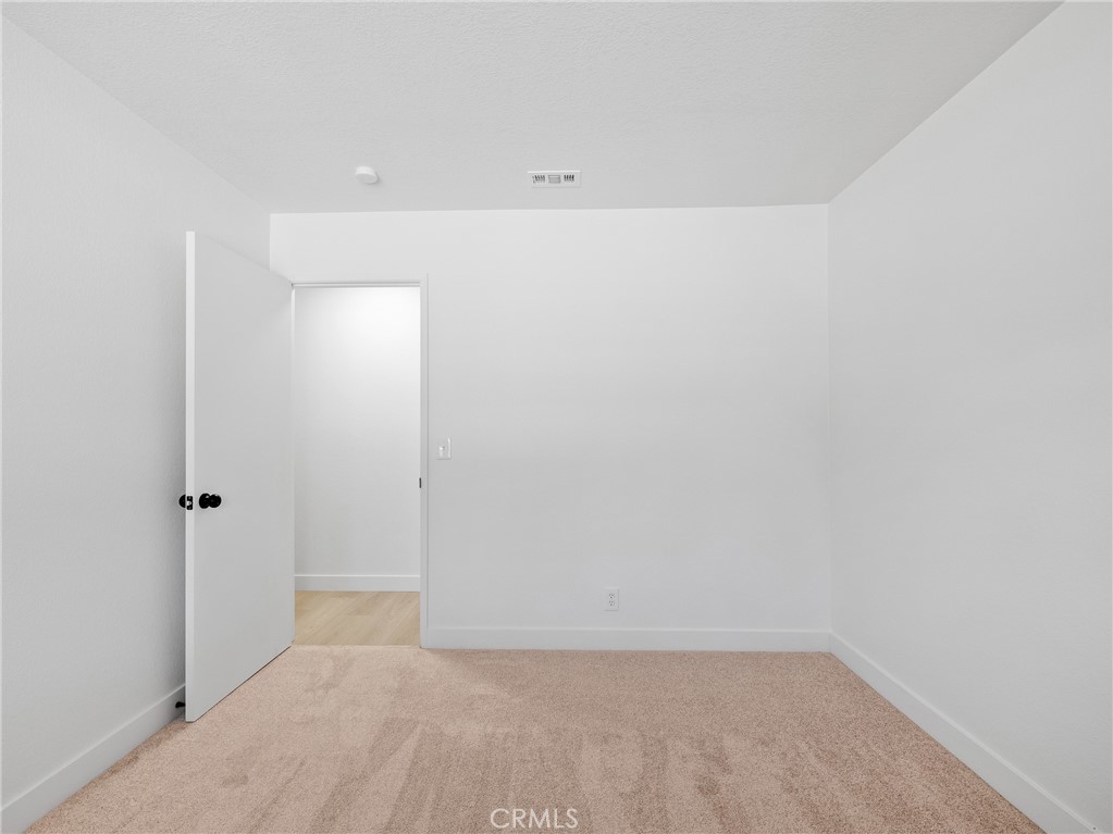 11319 1st Avenue Property Photo 14