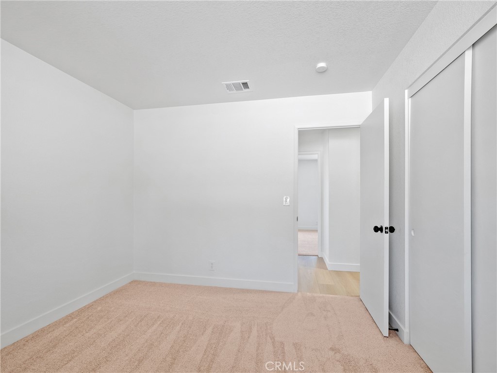 11319 1st Avenue Property Photo 16