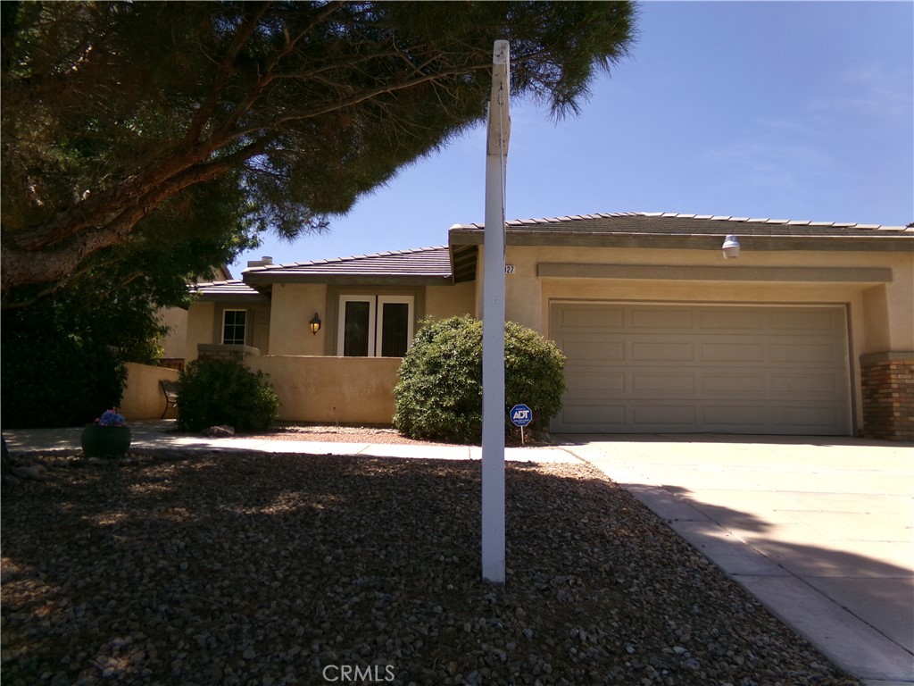 10327 Tandis Court Property Photo 1
