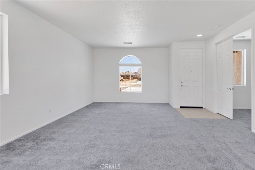 16112 Pablo Court Property Photo 6