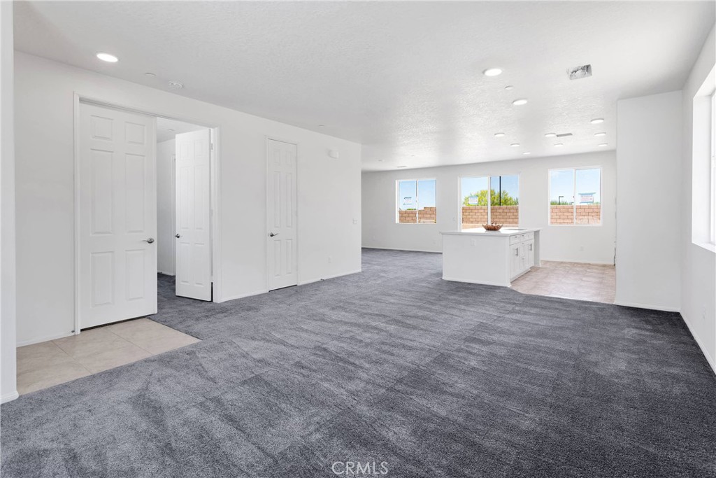 16112 Pablo Court Property Photo 7
