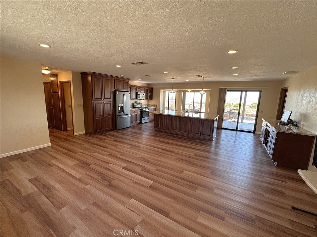 34234 N Street Property Photo 7