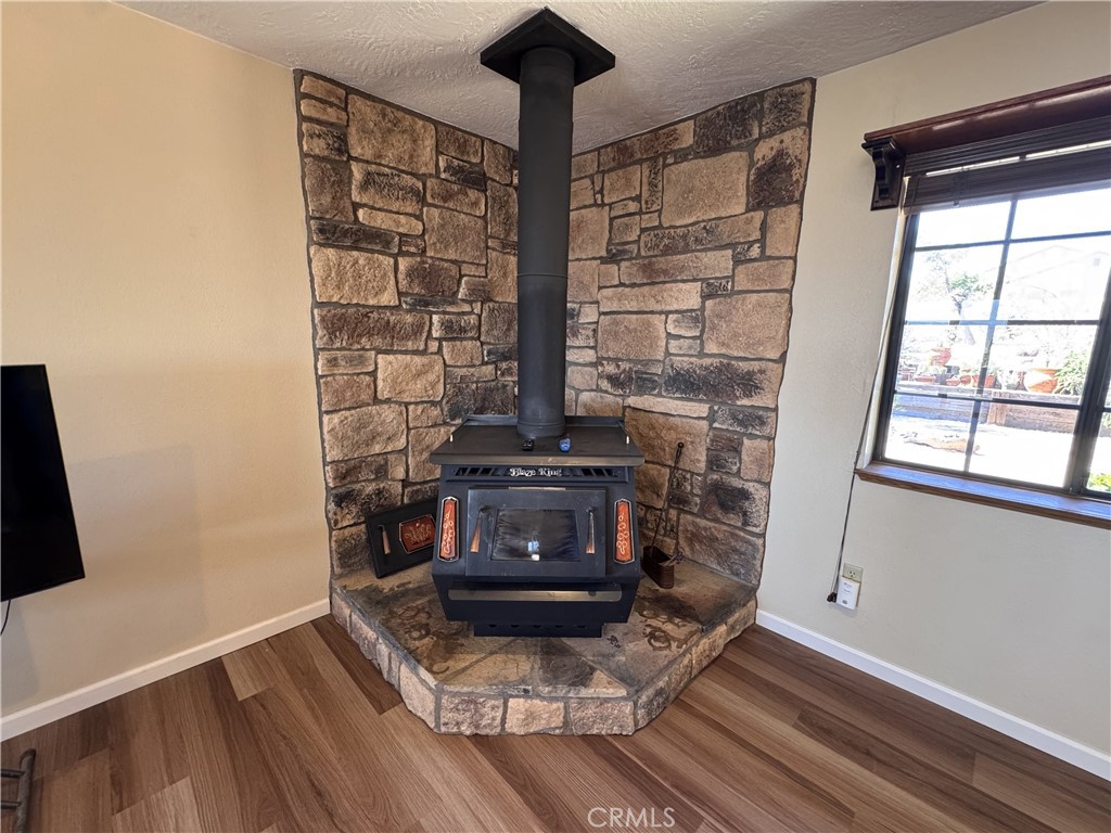 34234 N Street Property Photo 9