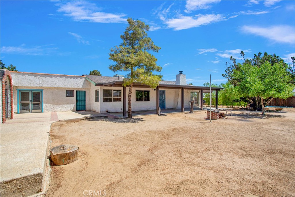 7165 Lyons Avenue Property Photo 7