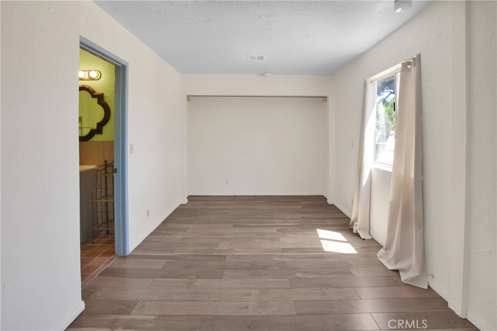 7165 Lyons Avenue Property Photo 30