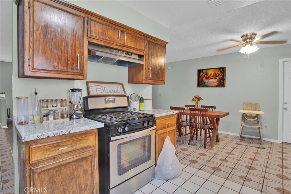 9431 7th Avenue Property Photo 15