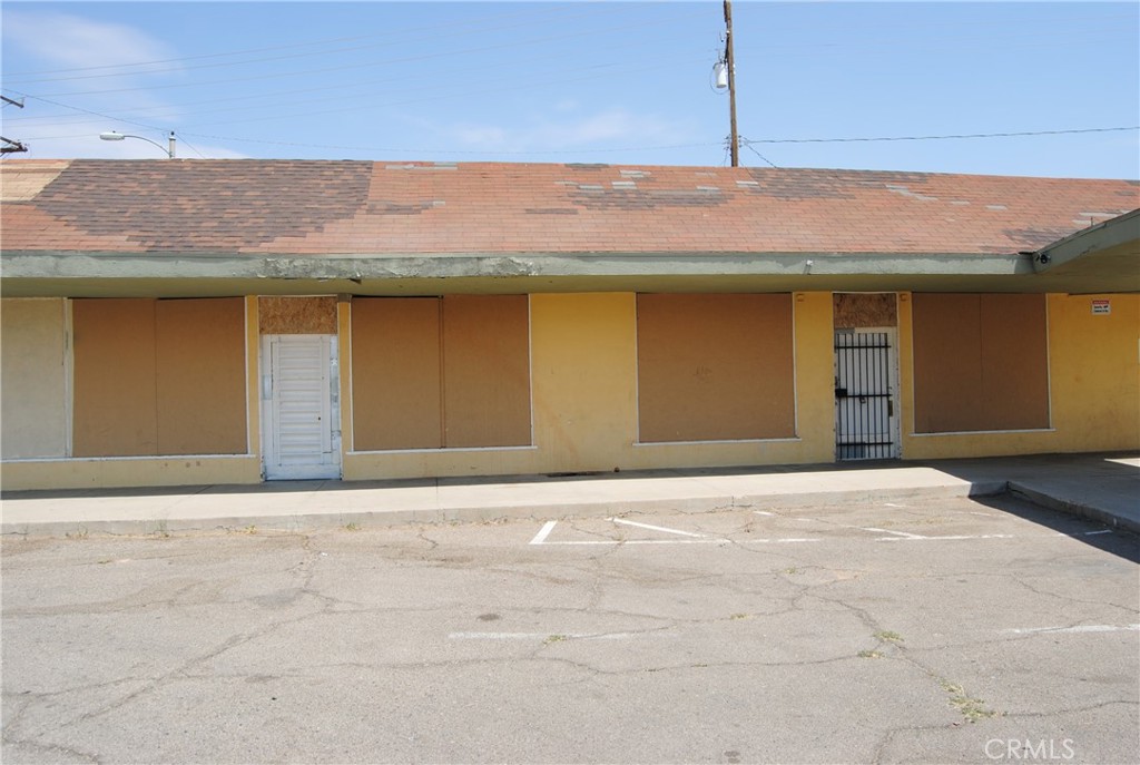 872 E Williams Street Property Photo 12