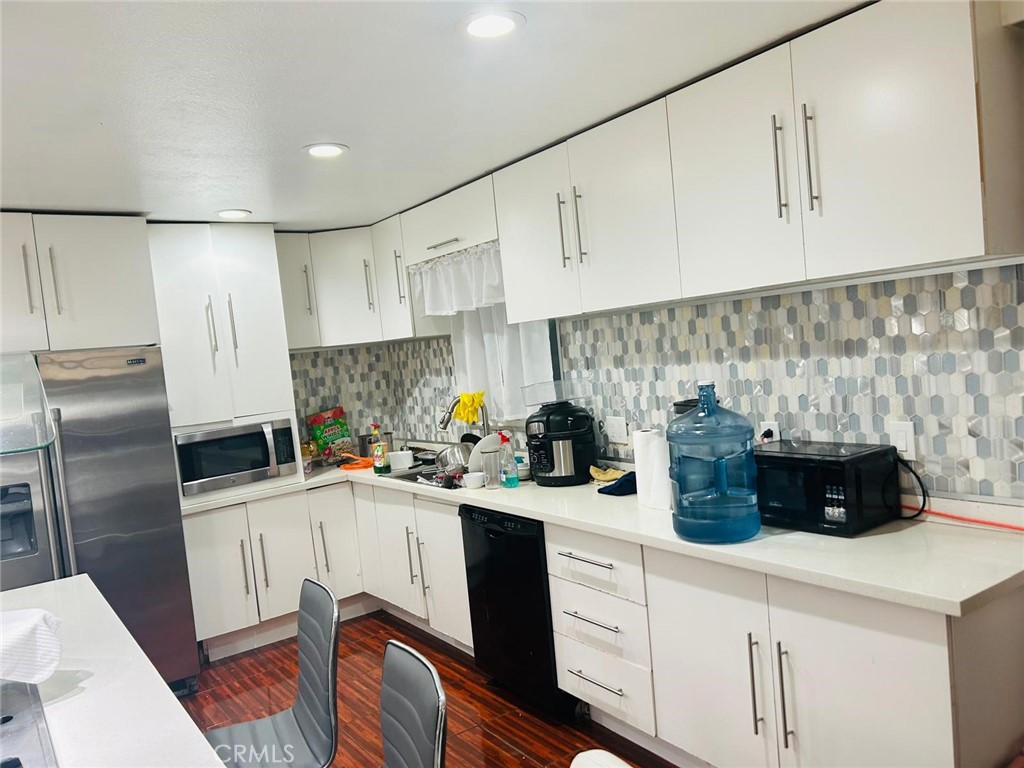 1025 Sur Riverside Av 26 Property Photo 2