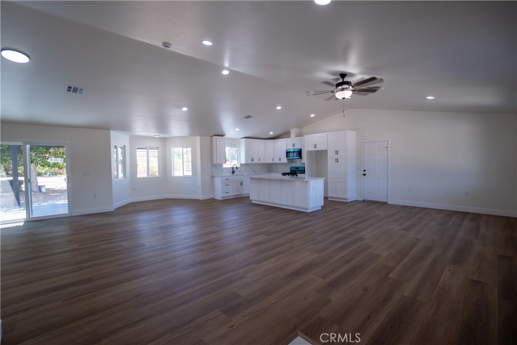 8920 Sabina Avenue Property Photo 16