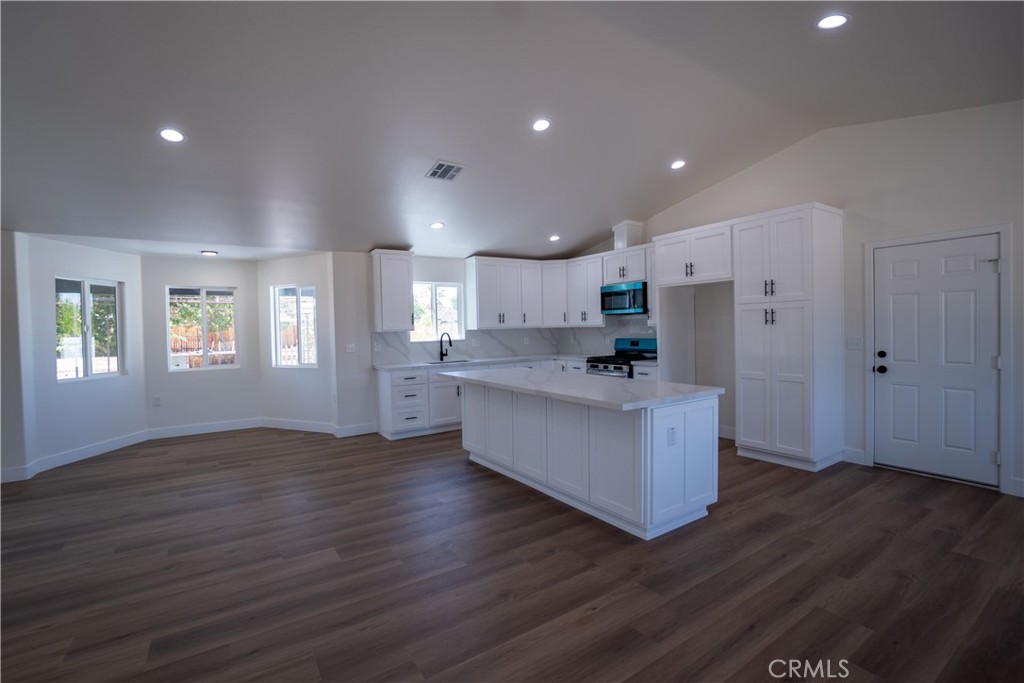 8920 Sabina Avenue Property Photo 18