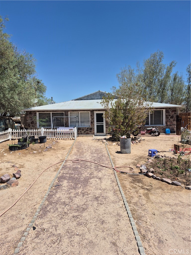 45974 National Trails Property Photo 1