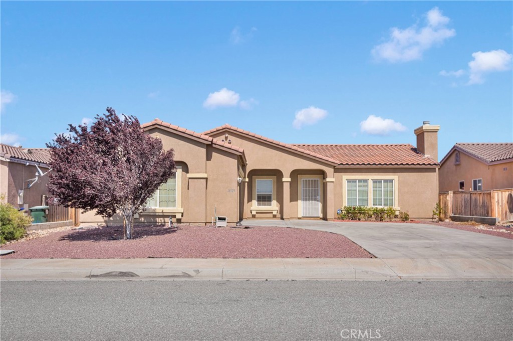 16029 Carmelia Drive Property Photo 1