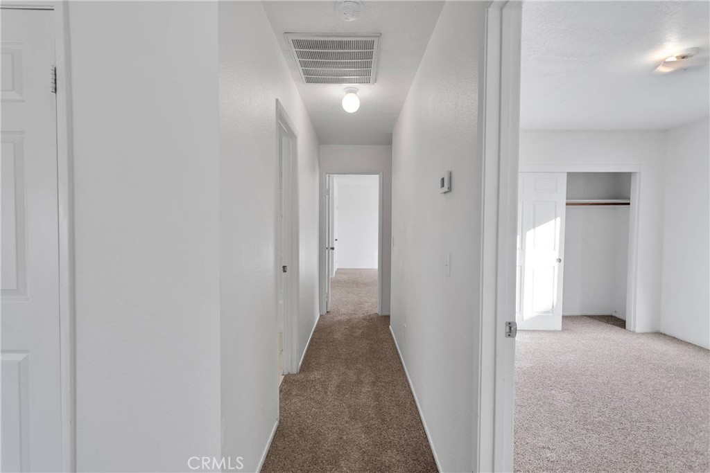 14160 Ivanpah Road Property Photo 15