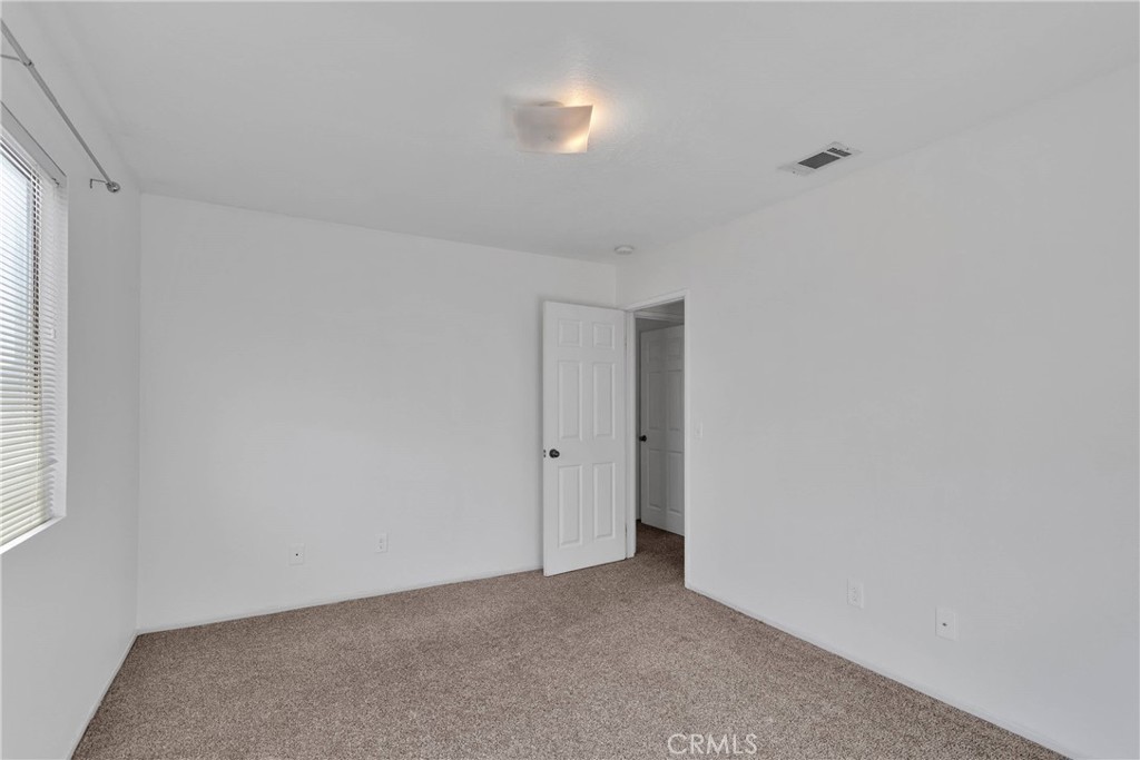 14160 Ivanpah Road Property Photo 20