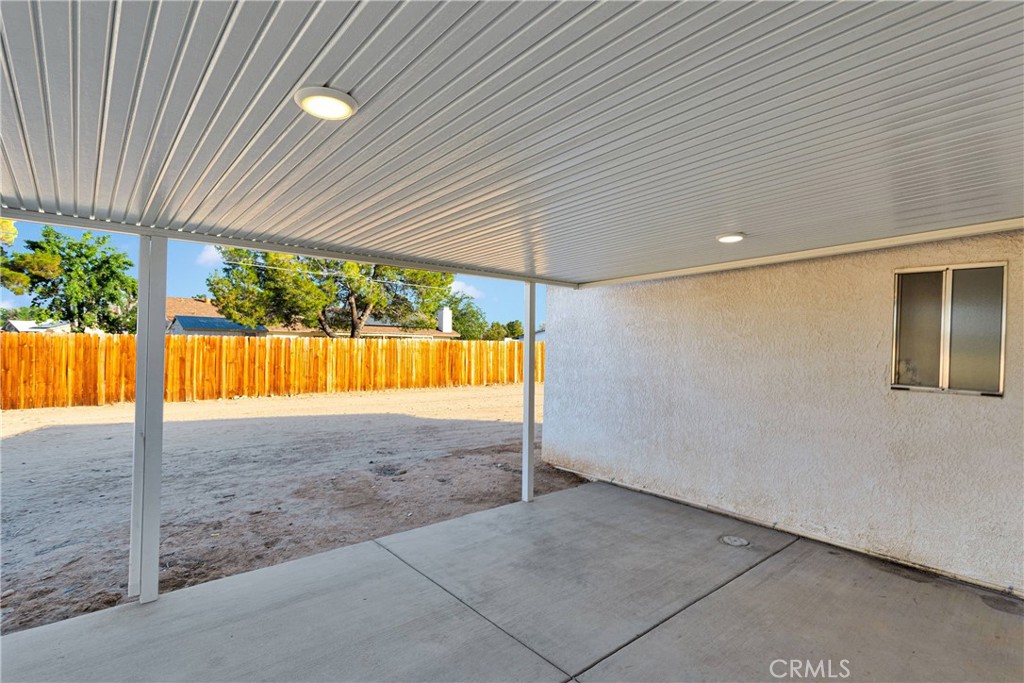 14160 Ivanpah Road Property Photo 28