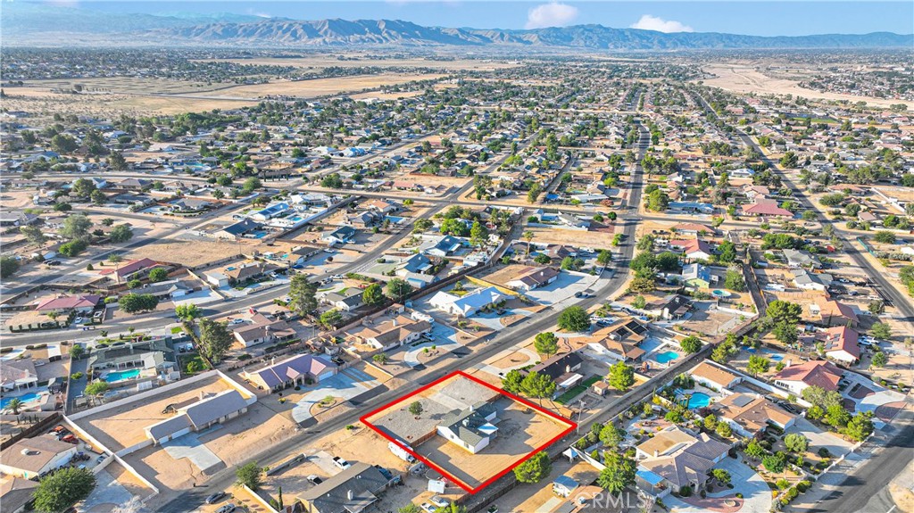 14160 Ivanpah Road Property Photo 39