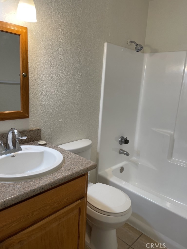 16784 Sultana Street 5 Property Photo 15
