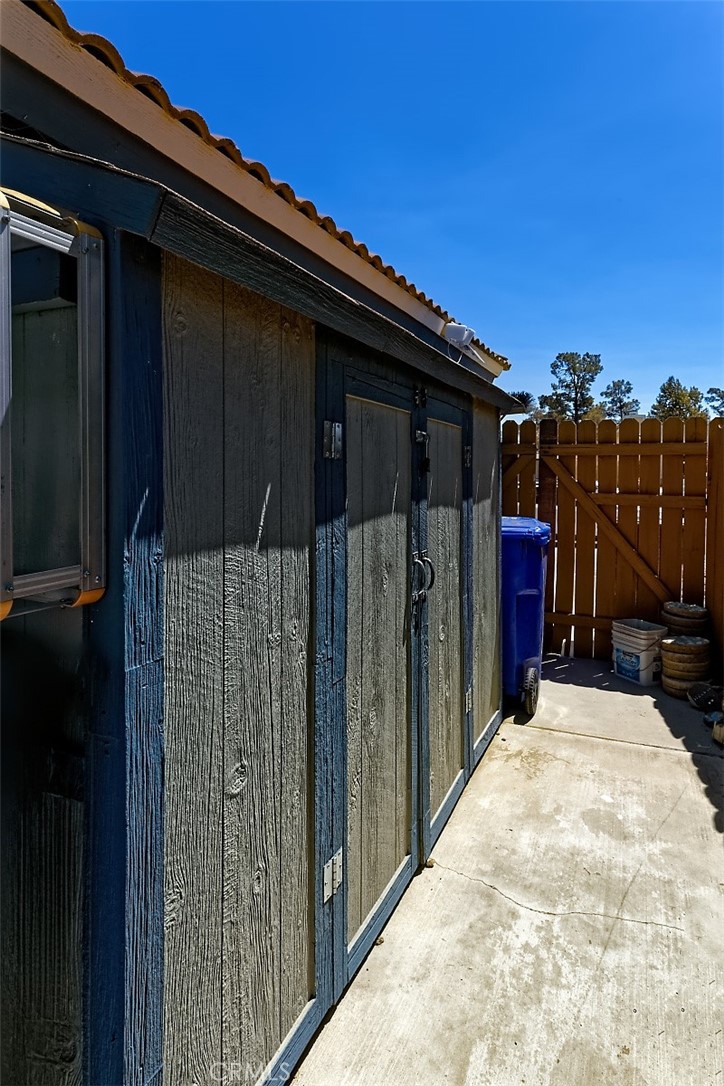 12164 Galaxy Street Property Photo 9