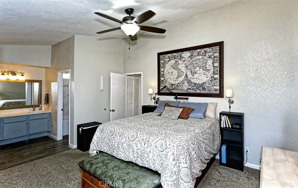 12164 Galaxy Street Property Photo 37