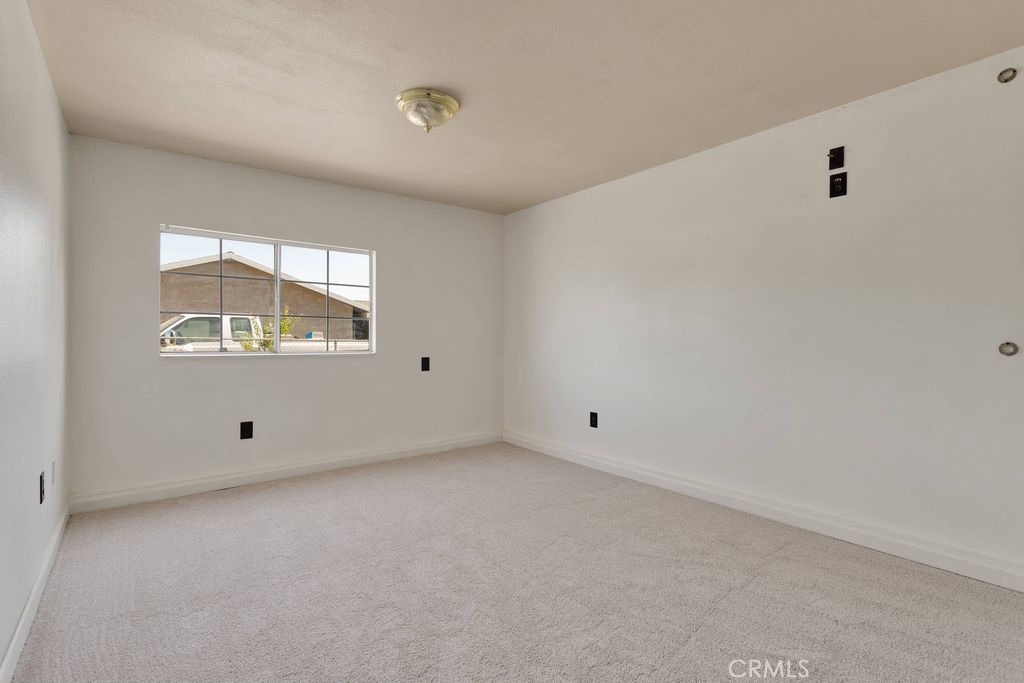 10723 Portland Avenue Property Photo 24