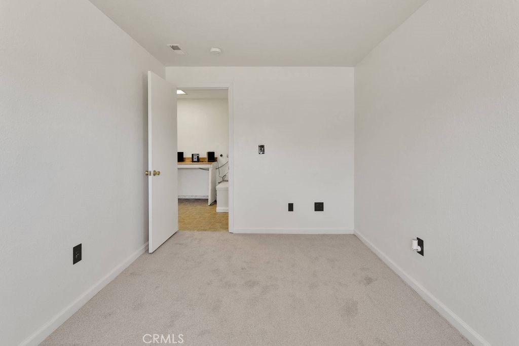 10723 Portland Avenue Property Photo 25