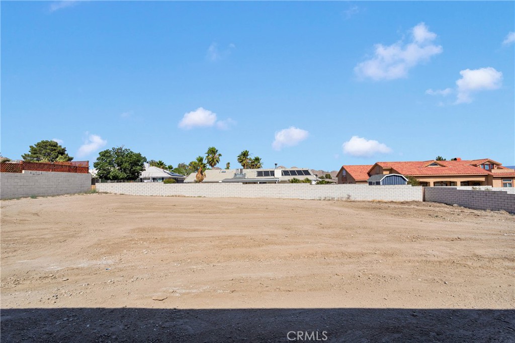 16323 Menahka Road Property Photo 24