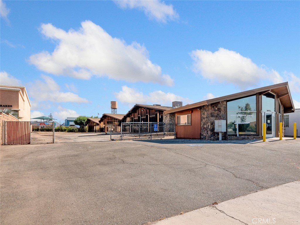 16925 Main Street Property Photo 4