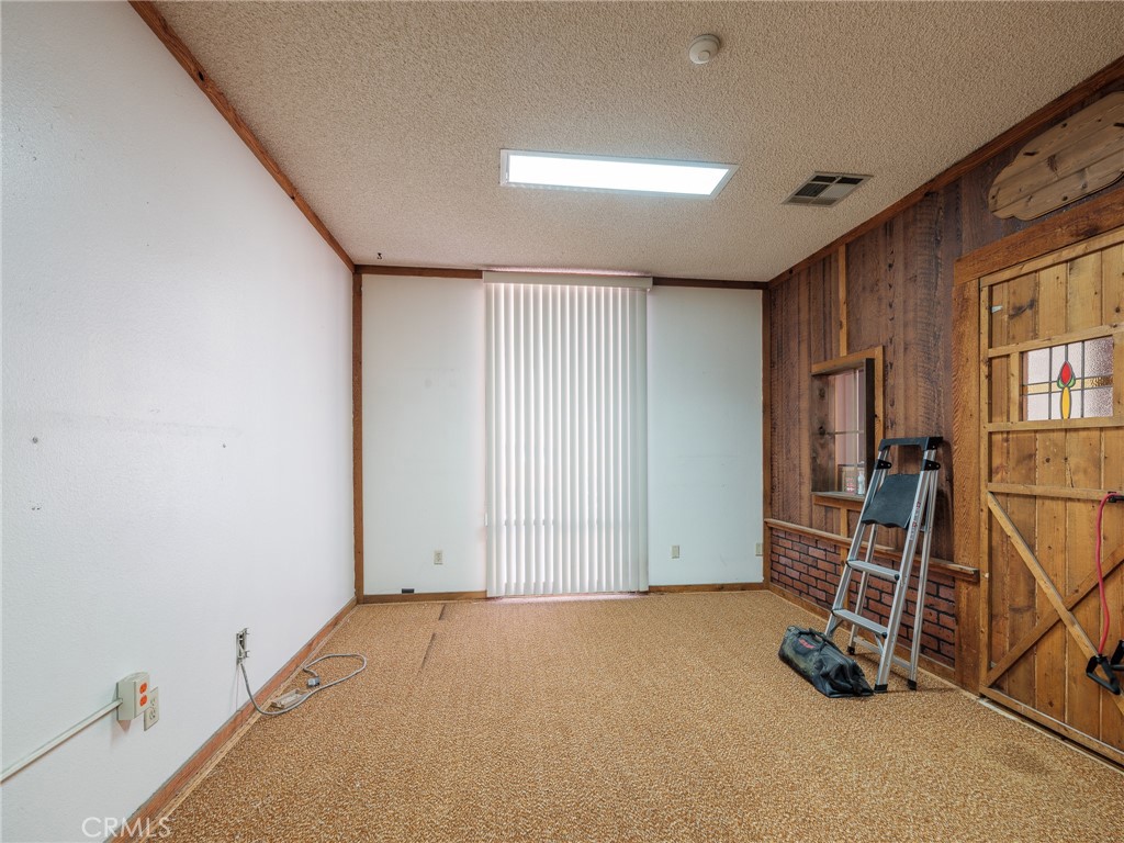 16925 Main Street Property Photo 36