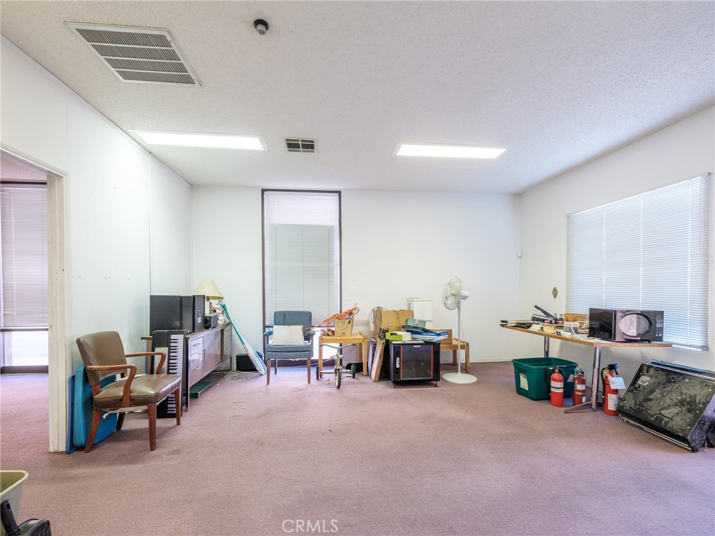 16925 Main Street Property Photo 43