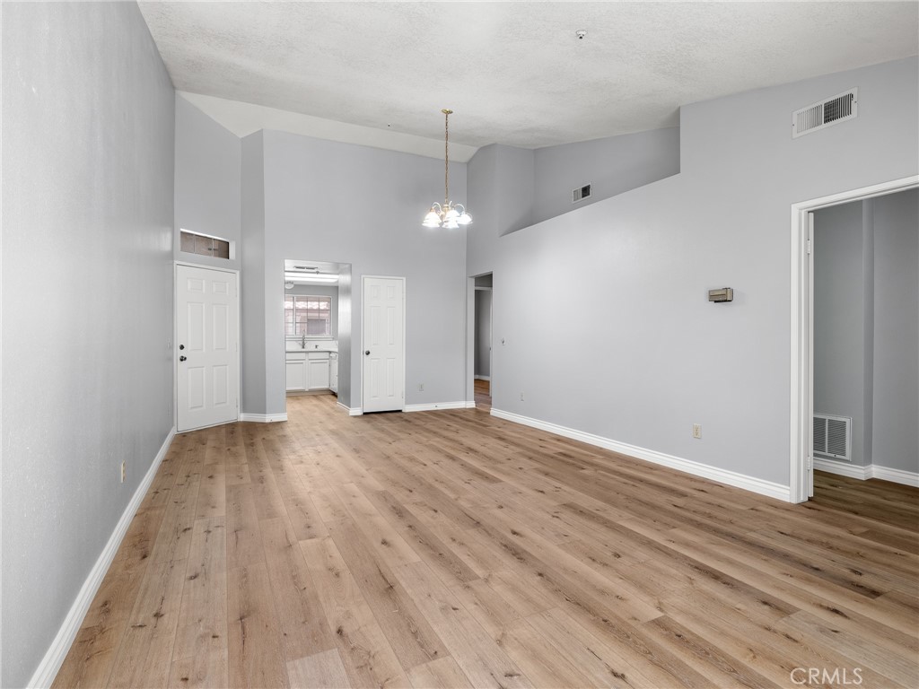 19193 Palo Verde Drive Property Photo 8
