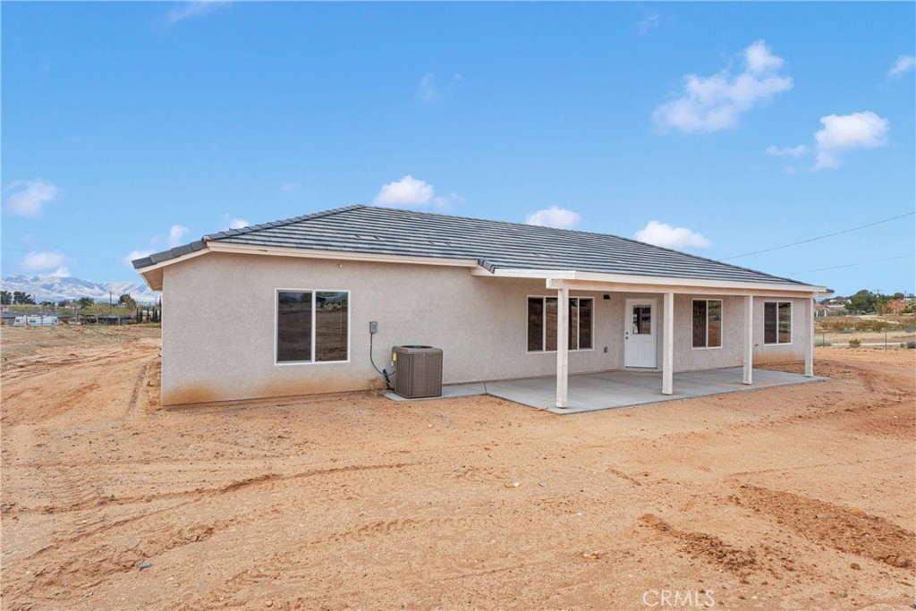 18420 Wisteria Street Property Photo 27