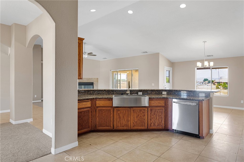11569 Arroyo Avenue Property Photo 14