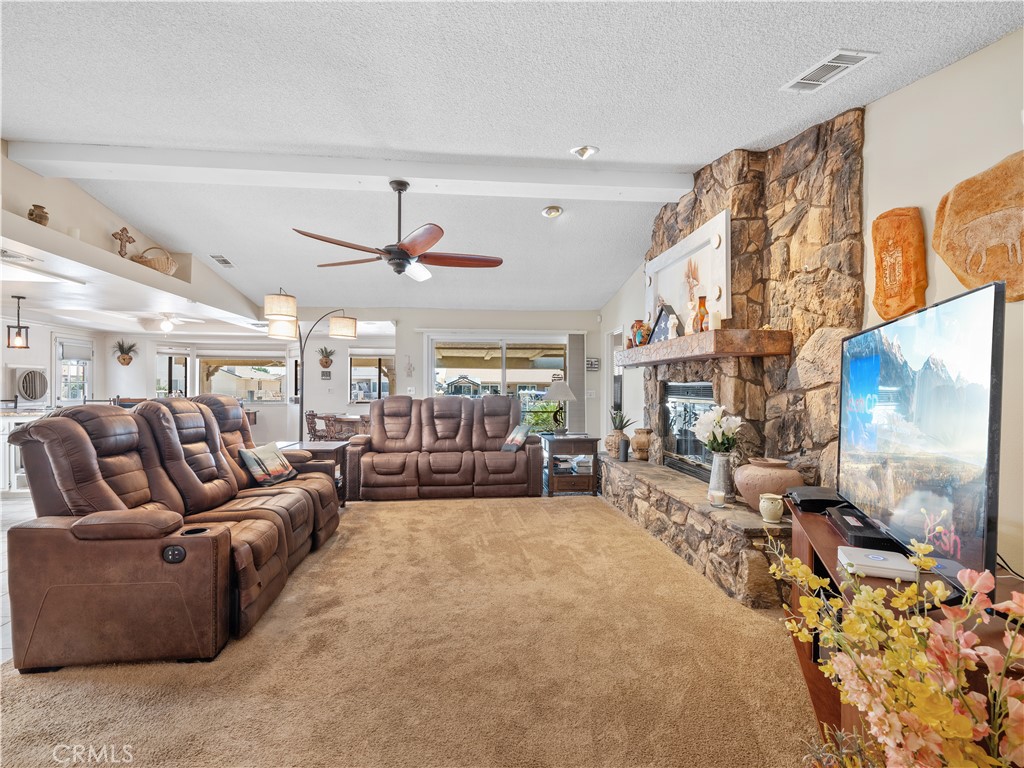 14349 Hurricane Lane Property Photo 8