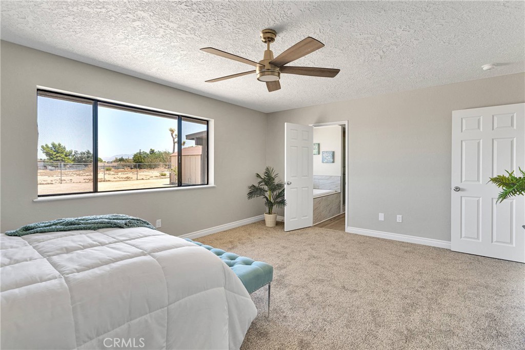 11969 Pinon Avenue Property Photo 21