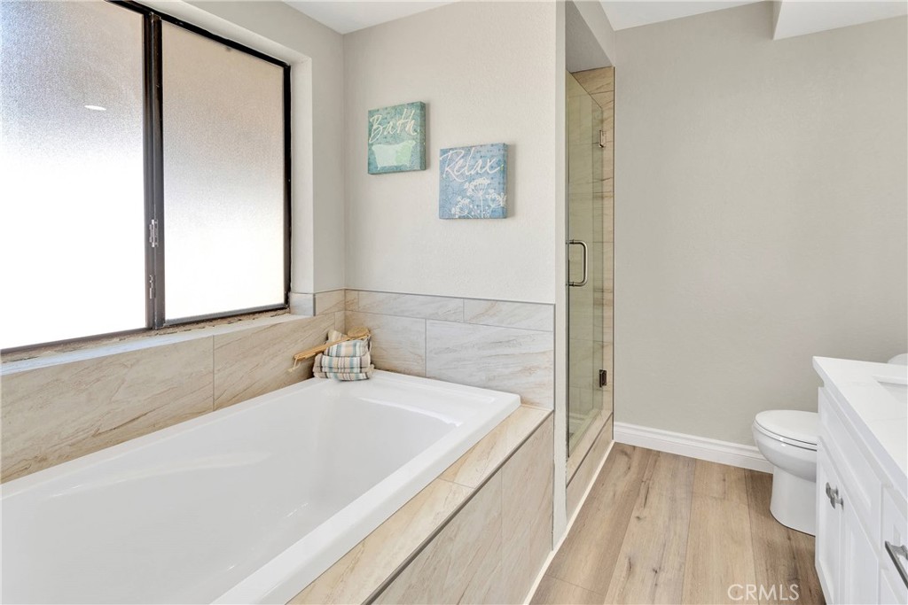 11969 Pinon Avenue Property Photo 23