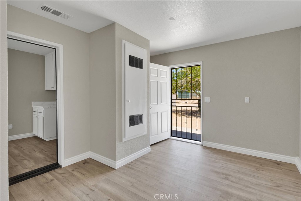 11969 Pinon Avenue Property Photo 27