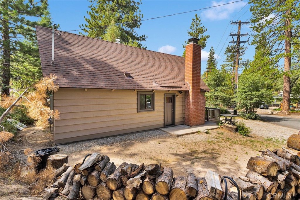 33198 Arrowbear Drive Property Photo 3