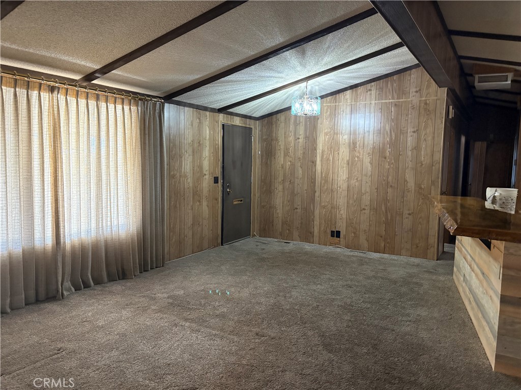 20683 Waalew Road B64 Property Photo 6