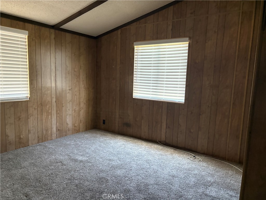 20683 Waalew Road B64 Property Photo 11