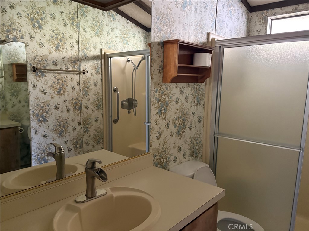 20683 Waalew Road B64 Property Photo 14