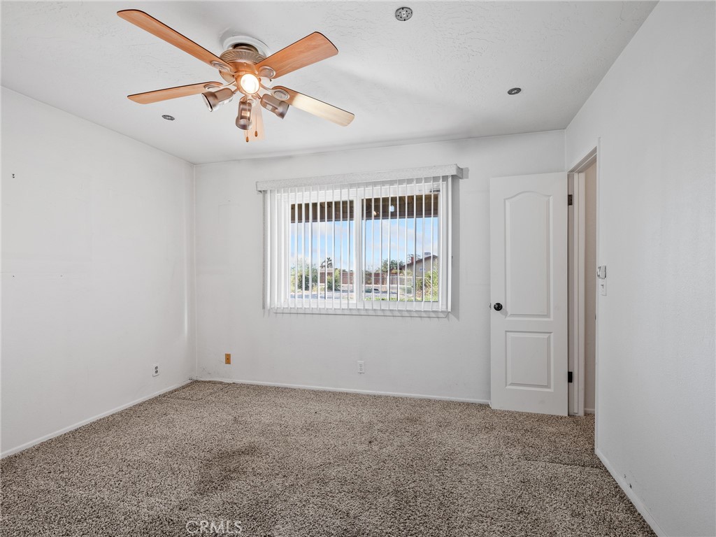 17911 Juniper Street Property Photo 21