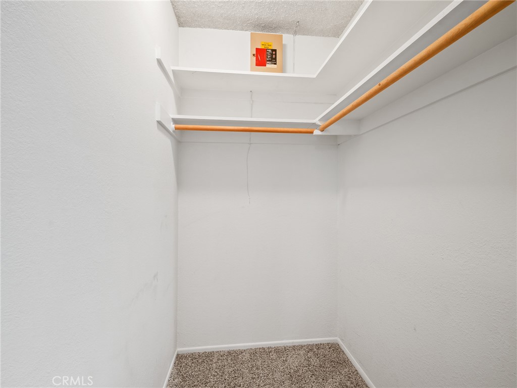 17911 Juniper Street Property Photo 23