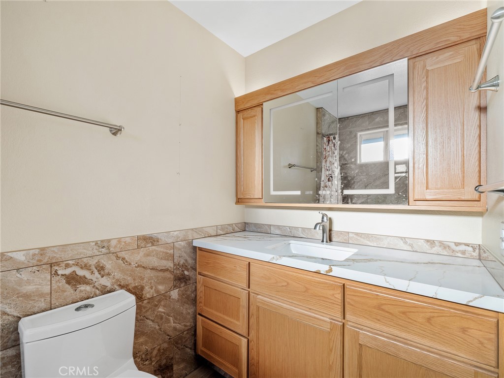17911 Juniper Street Property Photo 26