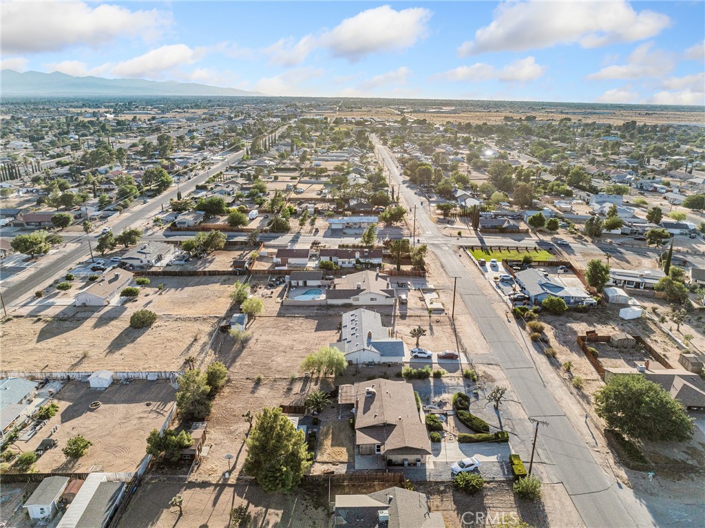 17911 Juniper Street Property Photo 40
