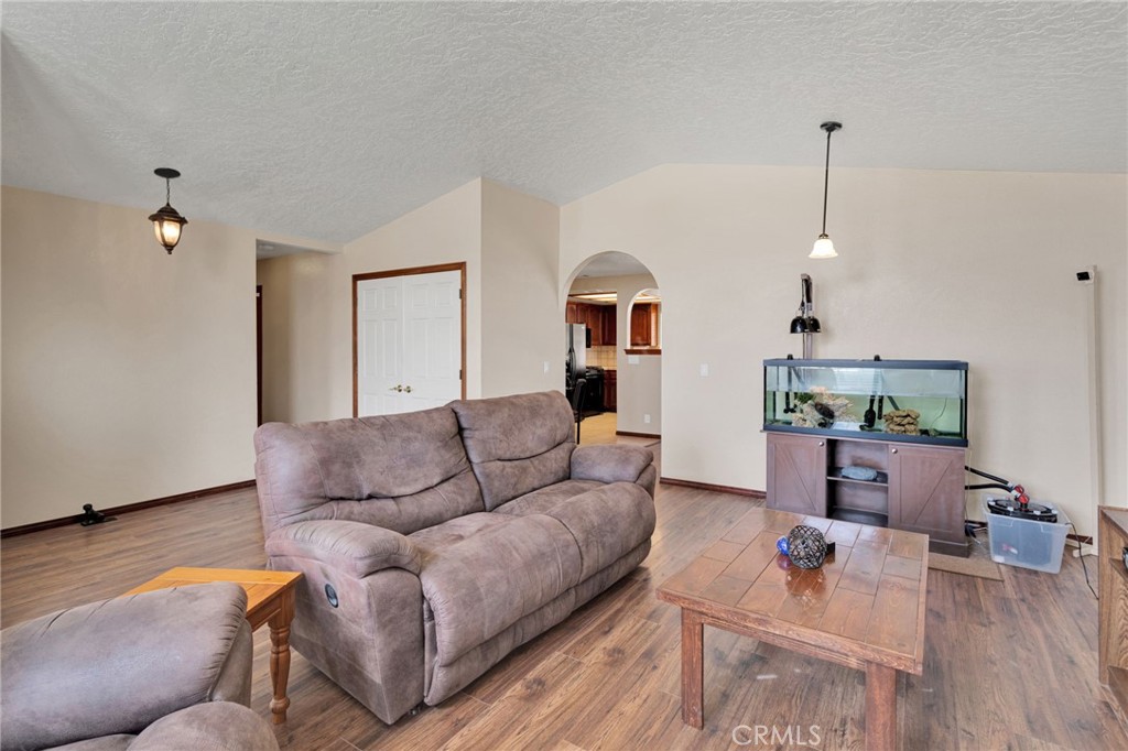 18441 Verano Street Property Photo 9