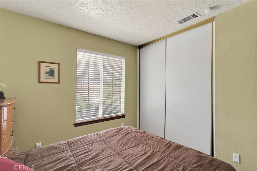 18441 Verano Street Property Photo 20