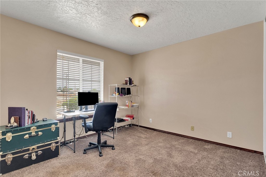 18441 Verano Street Property Photo 21