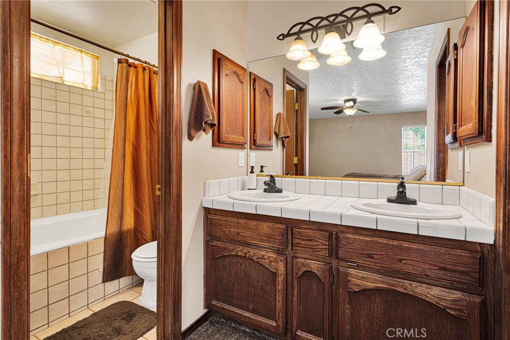 18441 Verano Street Property Photo 30