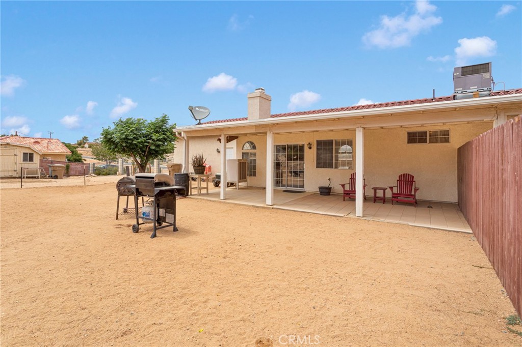 18441 Verano Street Property Photo 34