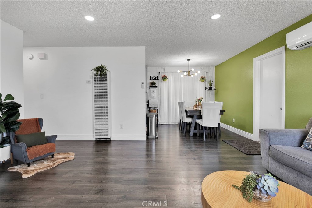 9754 5th Avenue Property Photo 10
